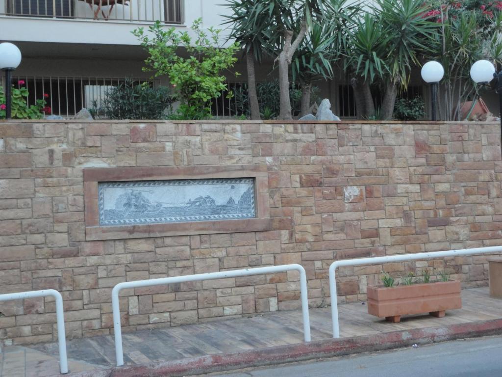 קרפס Oceania Hotel מראה חיצוני תמונה