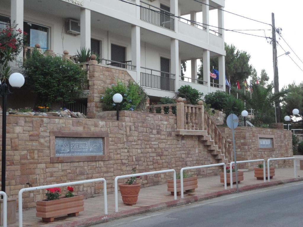 קרפס Oceania Hotel מראה חיצוני תמונה